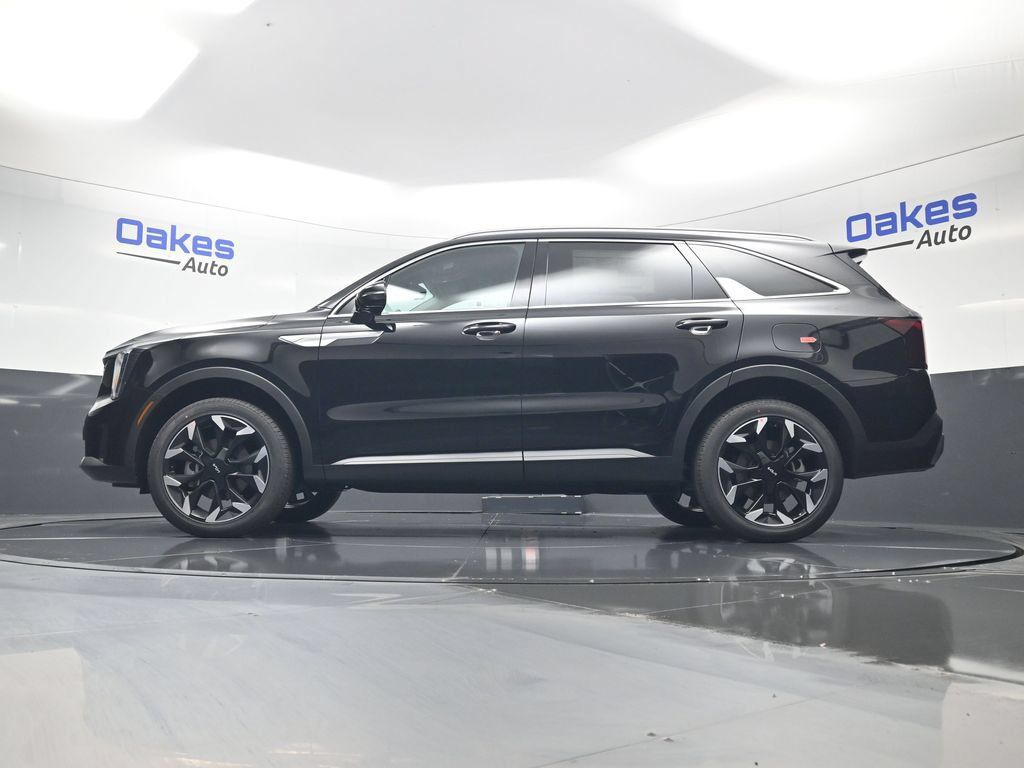 Certified 2026 Kia Sorento EX AWD/4WD image 42