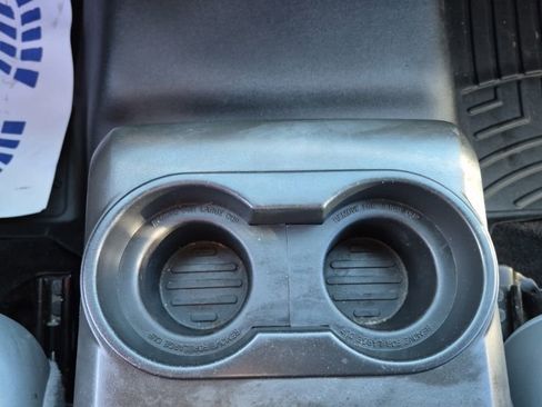 Used 2014 Ford F150 XLT w/ XLT Chrome Package image 39