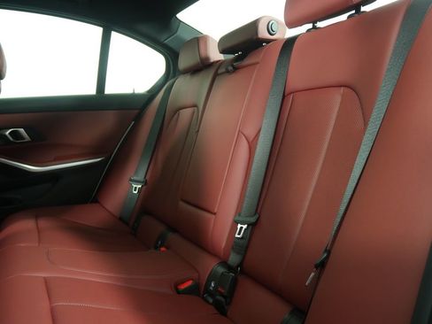 Certified 2025 BMW 330i Sedan image 16