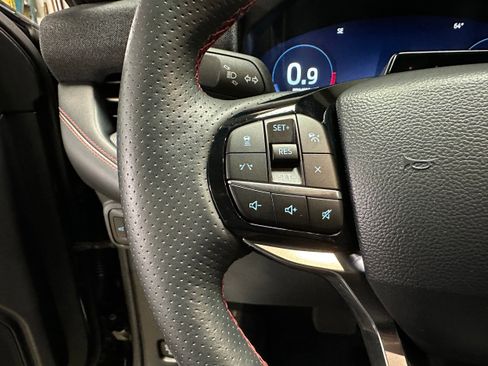 Certified 2025 Ford Explorer ST-Line image 15