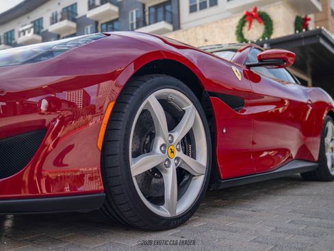 Used 2019 Ferrari Portofino image 63