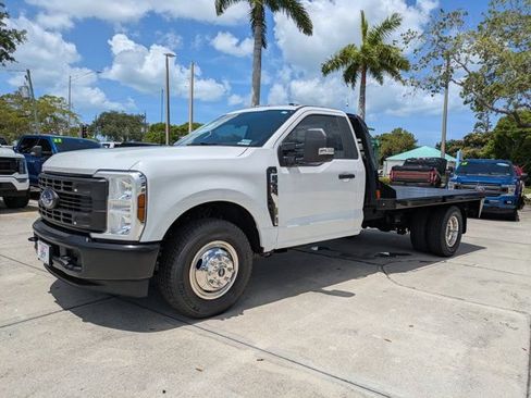 New 2026 Ford F350 XL RWD image 2