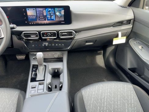 New 2026 Nissan Sentra SV w/ SV Convenience Package FWD image 27