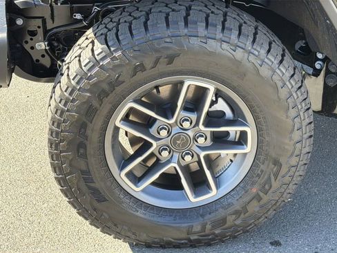 New 2026 Jeep Gladiator Mojave image 16