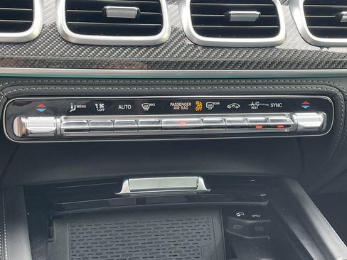 Used 2022 Mercedes-Benz GLE 63 AMG S image 33