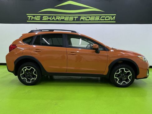 Used 2014 Subaru Crosstrek 2.0i Limited AWD/4WD image 11