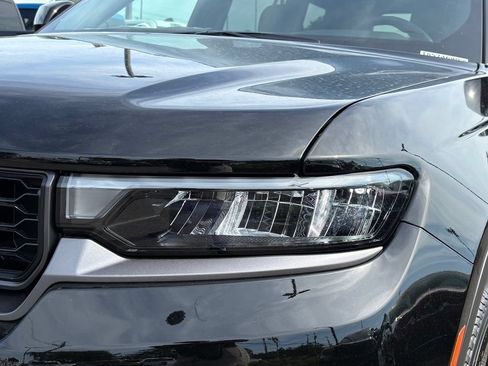 New 2026 Jeep Grand Cherokee L 2WD image 13