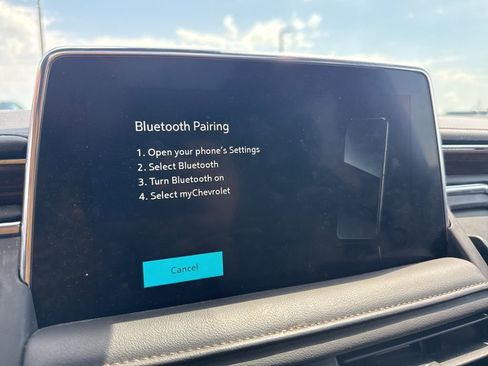 Used 2023 Chevrolet Tahoe High Country w/ Advanced Technology Package AWD/4WD image 24