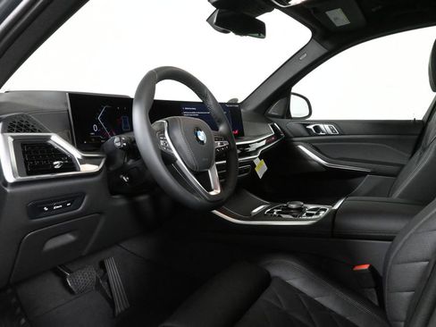 New 2026 BMW X5 xDrive40i AWD/4WD image 15
