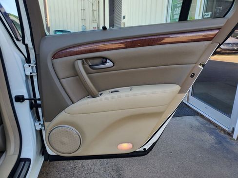 Used 2005 Acura RL AWD/4WD image 21