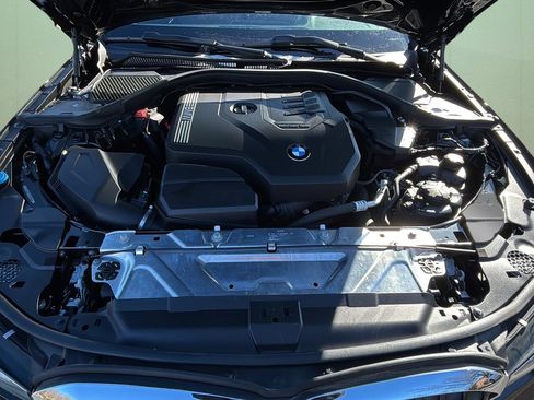 Used 2019 BMW 330i Sedan w/ Convenience Package image 12