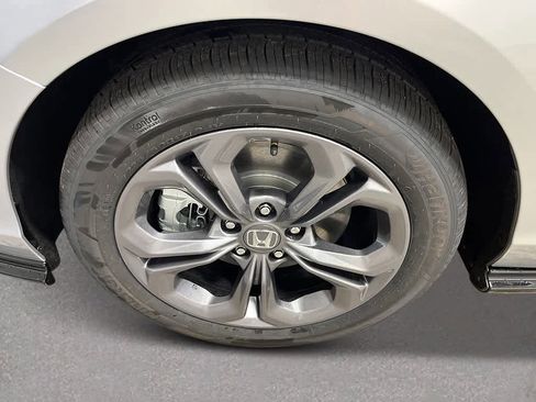 New 2025 Honda Accord EX-L image 11