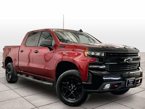 Used 2019 Chevrolet Silverado 1500 LT Trail Boss AWD/4WD image 3