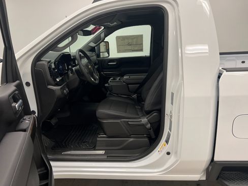 New 2026 Chevrolet Silverado 2500 LT image 21