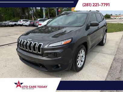 Used 2017 Jeep Cherokee Latitude w/ Comfort & Sound Group