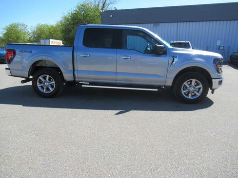 Used 2025 Ford F150 XLT w/ Equipment Group 301A Standard image 4