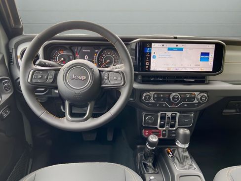 New 2024 Jeep Wrangler Unlimited Sport image 11