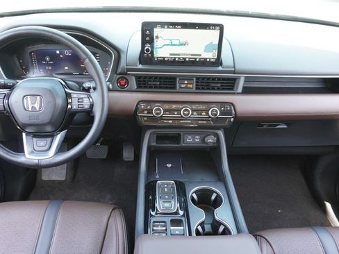 Used 2023 Honda Pilot Elite image 29