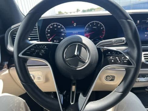 Certified 2025 Mercedes-Benz GLE 450 4MATIC image 24