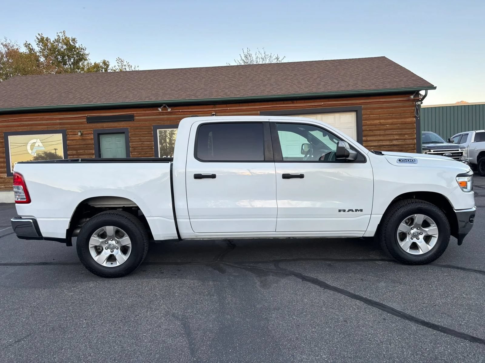 Used 2023 RAM 1500 Big Horn AWD/4WD image 9