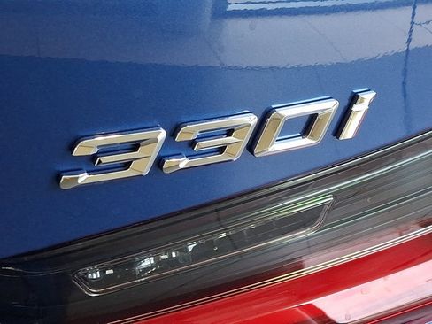 New 2026 BMW 330i xDrive Sedan w/ M Sport Package AWD/4WD image 19