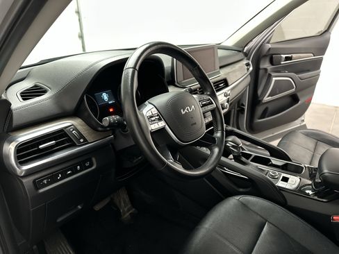 Used 2022 Kia Telluride EX w/ EX Premium Package image 16