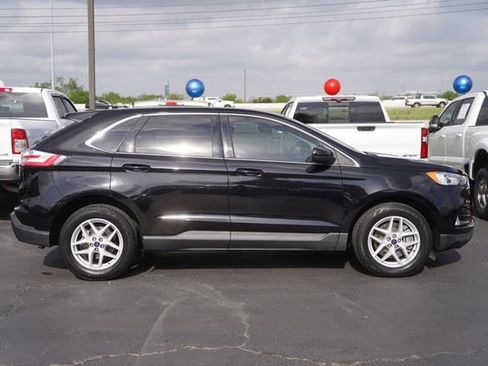 Used 2021 Ford Edge SEL w/ Convenience Package image 5