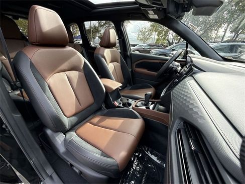 Used 2025 Subaru Forester Touring image 26