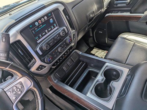 Used 2018 GMC Sierra 1500 SLT AWD/4WD image 20