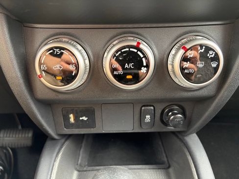Used 2025 Mitsubishi Outlander Sport AWD image 25