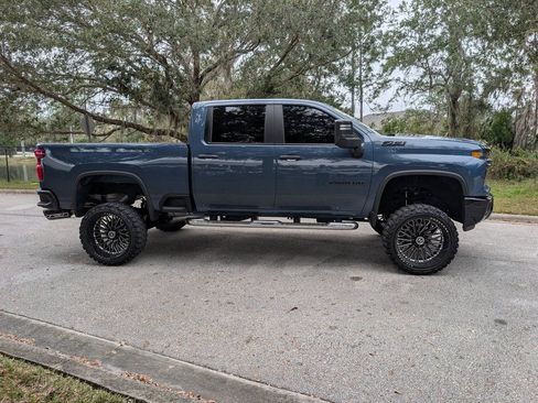 Used 2025 Chevrolet Silverado 2500 Custom w/ Custom Blackout Package image 8