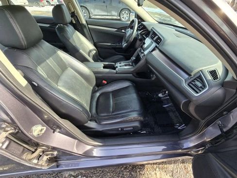 Used 2016 Honda Civic Touring image 16