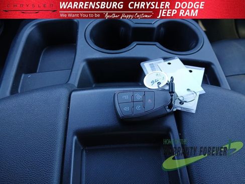 Used 2025 GMC Sierra 1500 SLT image 30