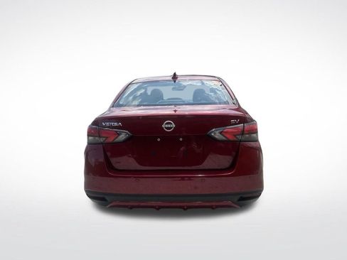 Used 2024 Nissan Versa SV FWD image 5