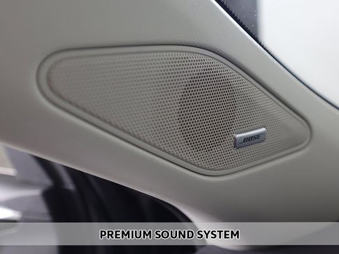 New 2025 Mitsubishi Outlander SEL image 5