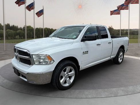 Used 2013 RAM 1500 Classic SLT w/ Premium Display Pkg RWD image 21