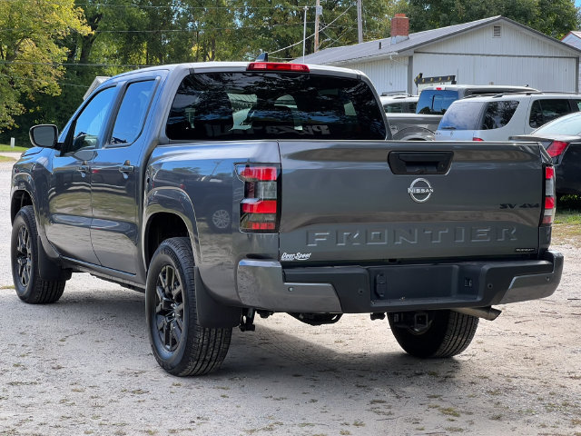 Used 2023 Nissan Frontier SV w/ Midnight Edition Package AWD/4WD image 11