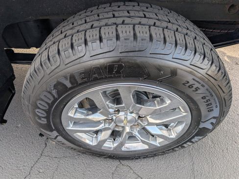 Used 2019 Chevrolet Silverado 1500 LTZ w/ LTZ Plus Package image 10