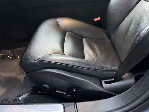 Used 2024 Volvo S60 B5 Plus image 20