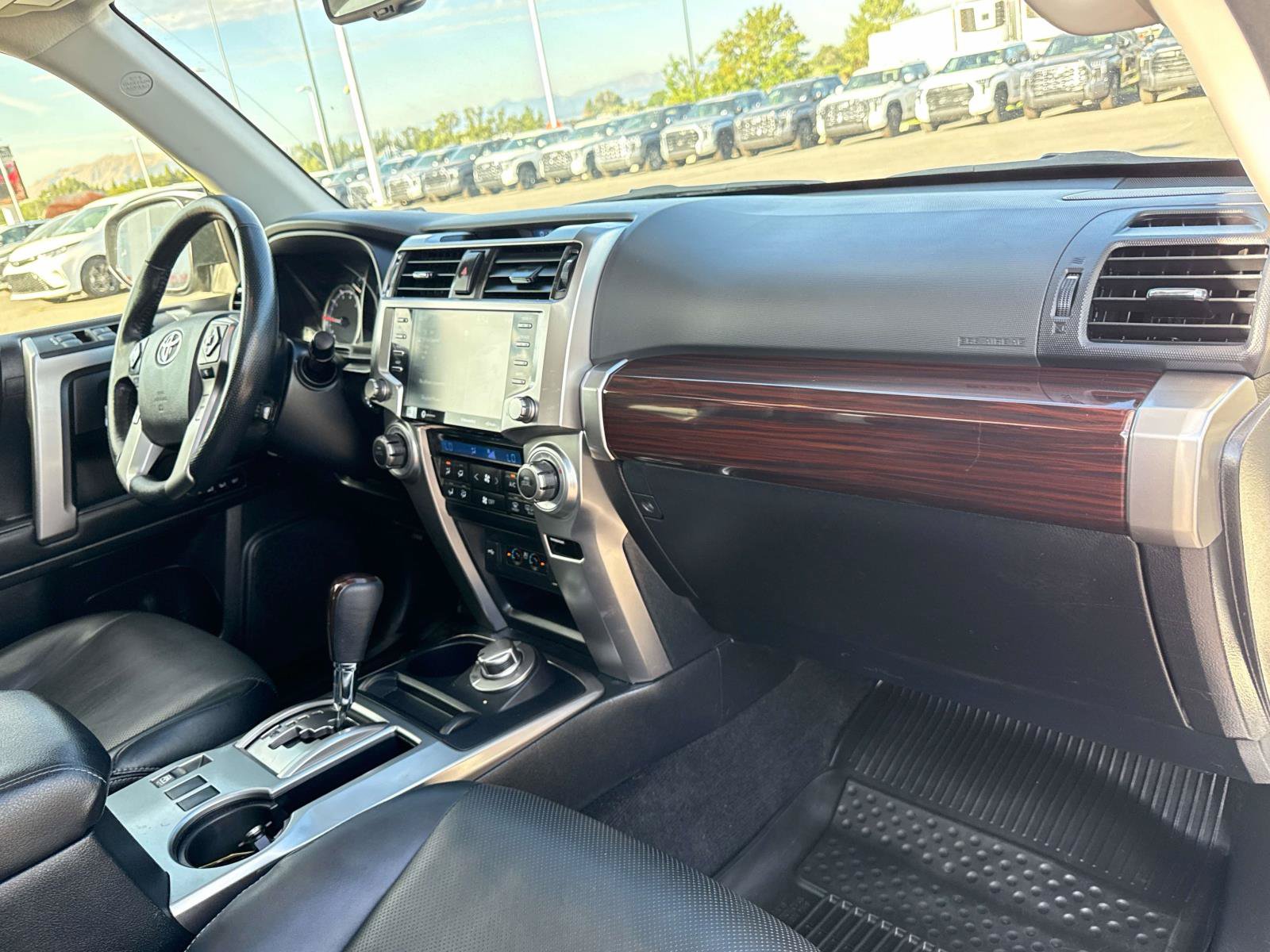 Used 2023 Toyota 4Runner Limited AWD/4WD image 18