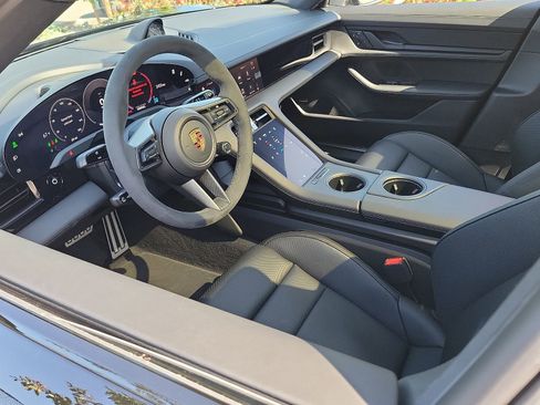 New 2025 Porsche Taycan 4S AWD/4WD image 14