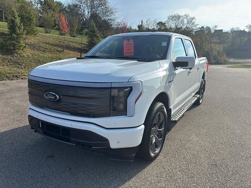 Certified 2022 Ford F150 Lightning Lariat image 8