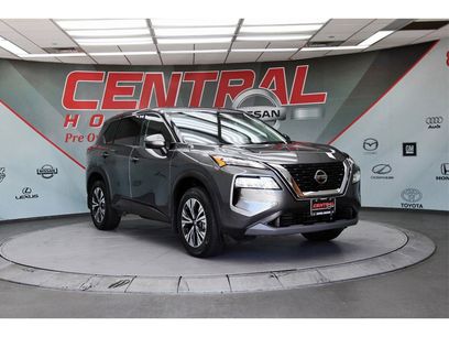 Used 2021 Nissan Rogue SV