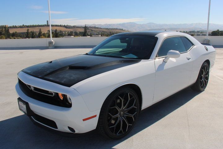 Used 2020 Dodge Challenger GT w/ Plus Package RWD image 6