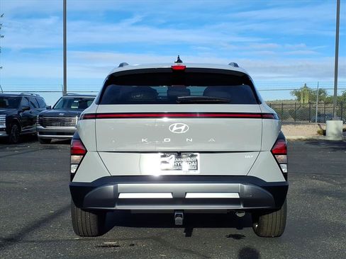 New 2026 Hyundai Kona SEL Premium image 5