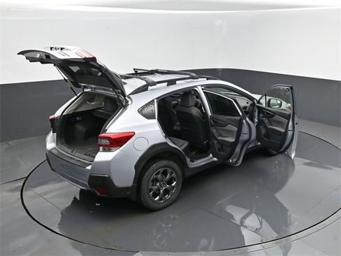 Used 2022 Subaru Crosstrek 2.5i Sport w/ Moonroof Package image 28