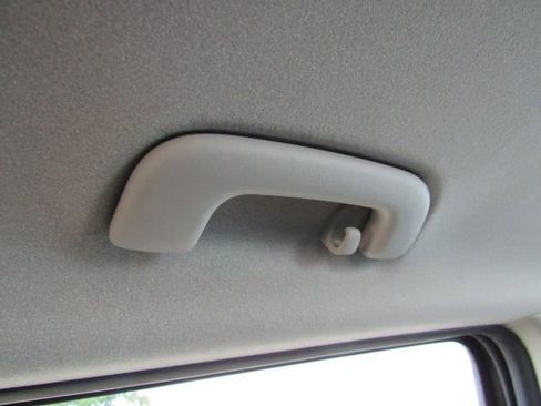 Used 2023 Kia Niro EX Touring image 31