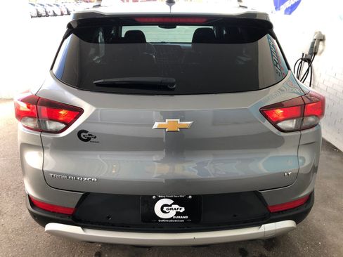 Used 2024 Chevrolet TrailBlazer LT w/ Convenience Package FWD image 7