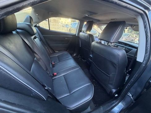 Used 2016 Toyota Corolla L image 9