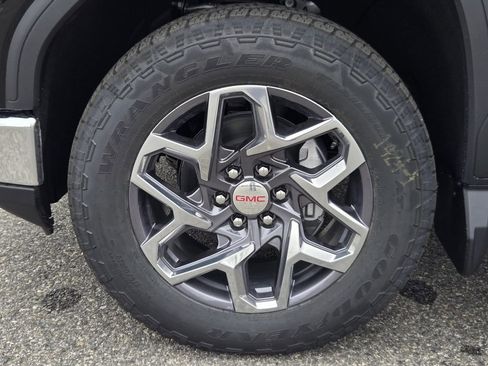 New 2026 GMC Sierra 1500 SLT w/ SLT Premium Plus Package AWD/4WD image 8